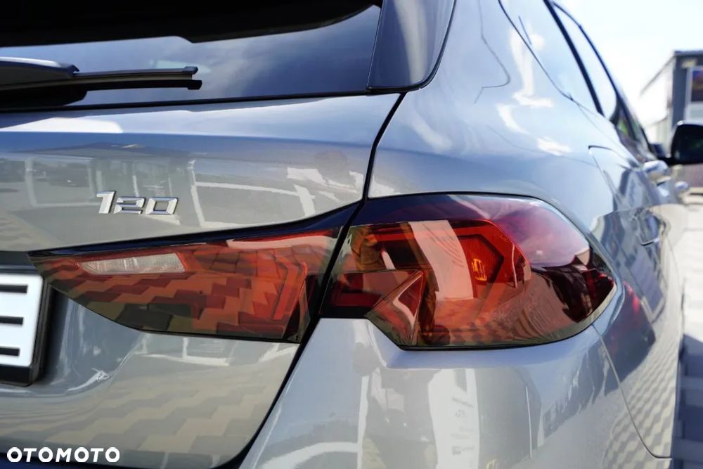 BMW Seria 1 120 - 10