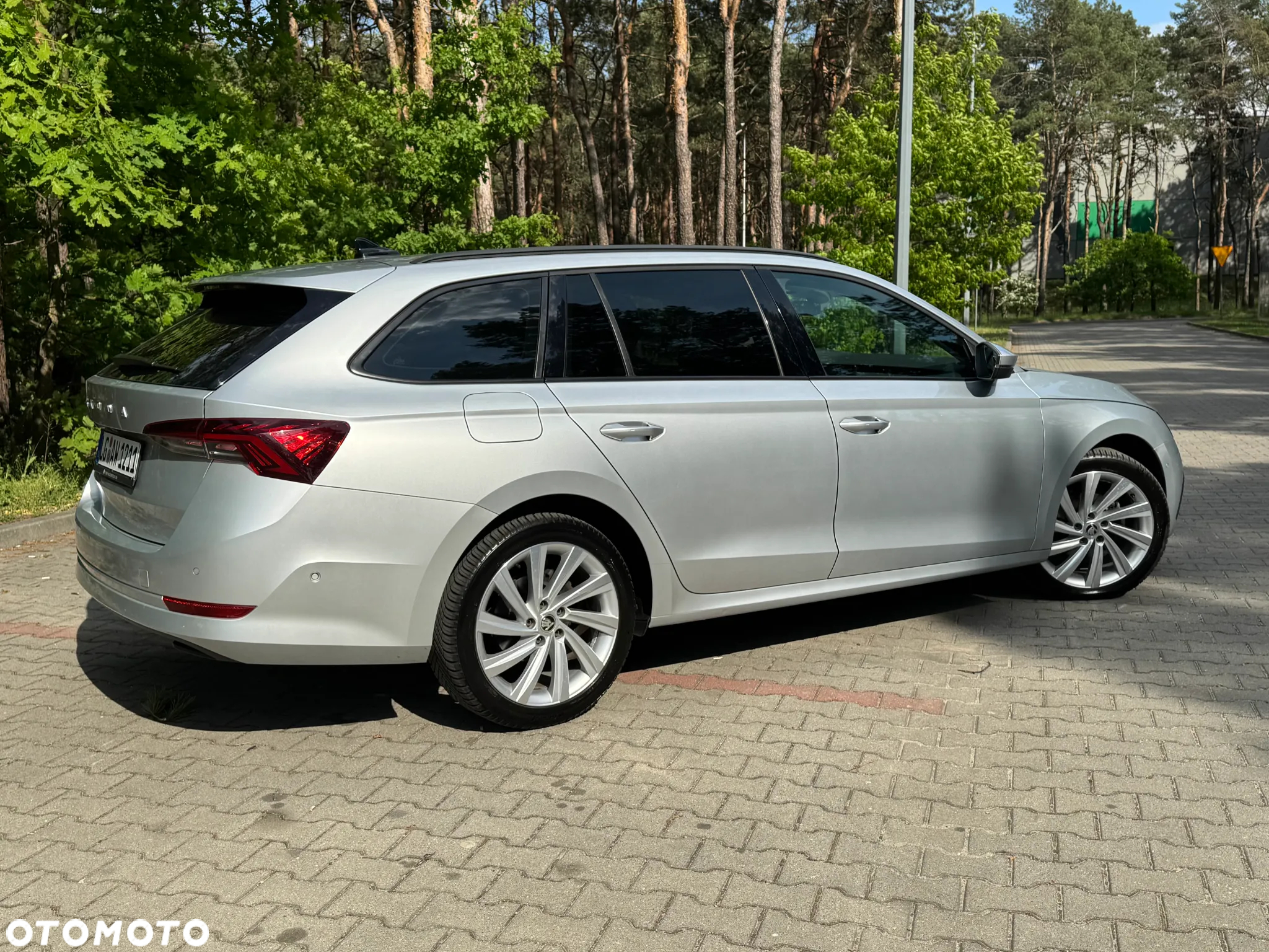 Skoda Octavia 2.0 TDI Style DSG - 4