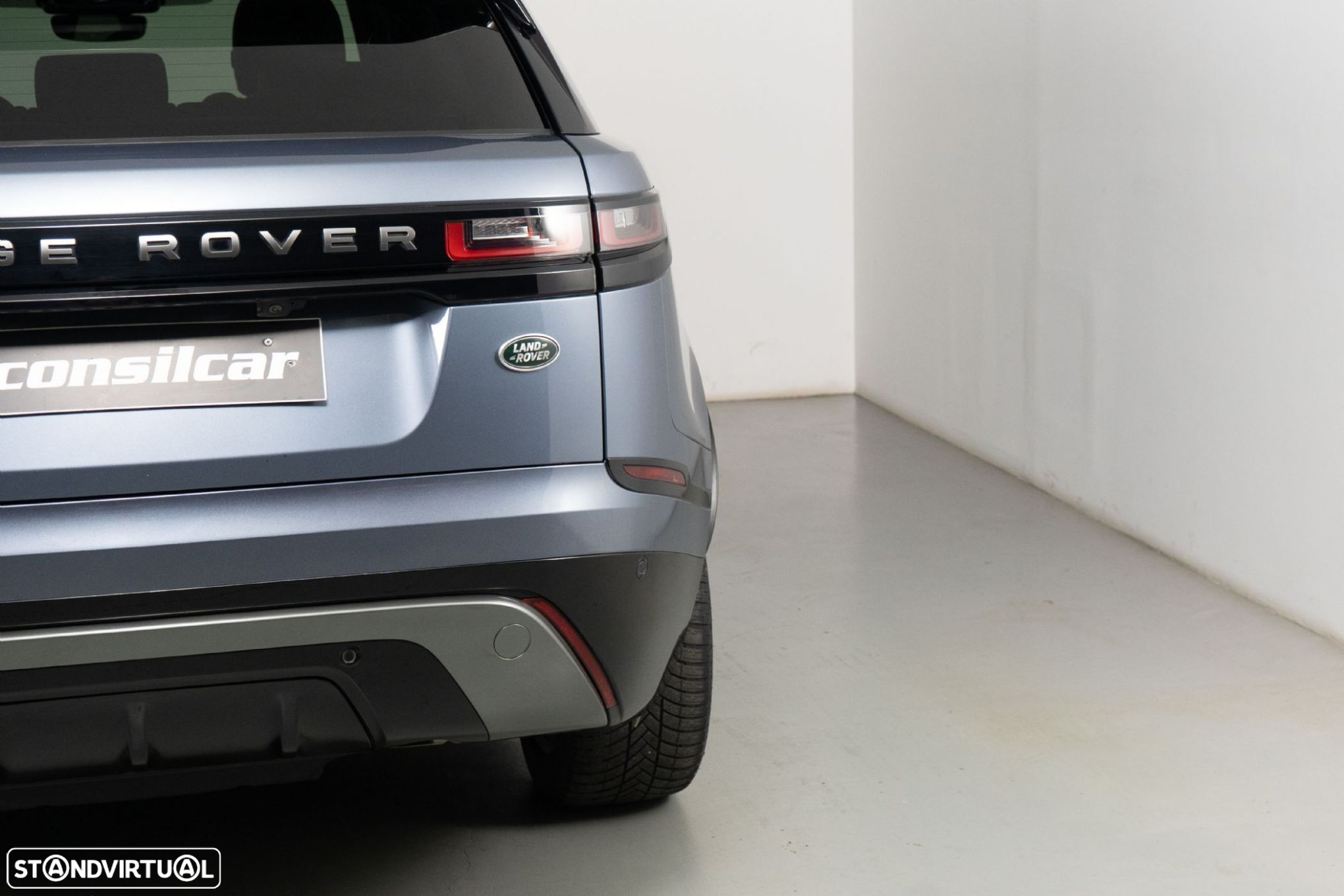 Land Rover Range Rover Velar 2.0 P400e AWD R-Dynamic SE - 17