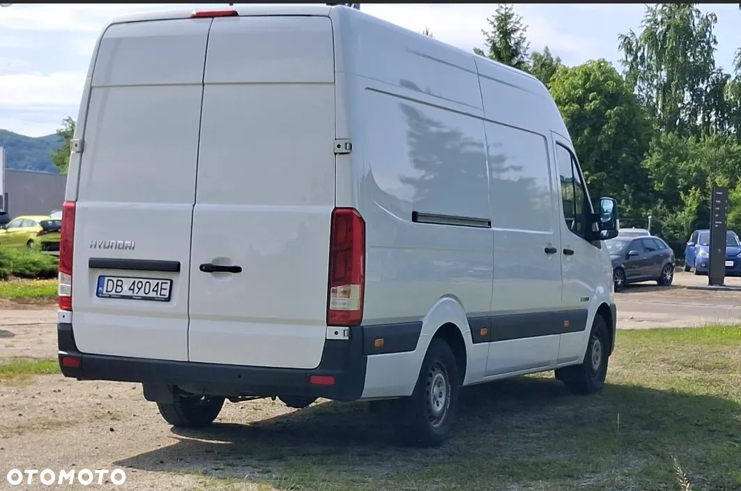 Hyundai H350 - 4
