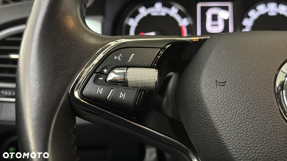 Skoda Fabia 1.0 TSI Ambition - 25