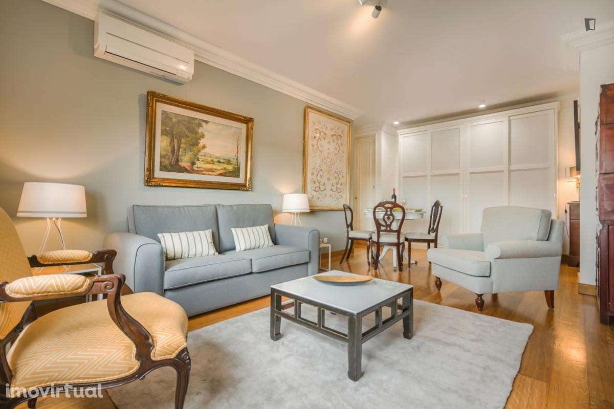 Apartamento com 1 quartos - localizado em São Bento Lisbon - Grande imagem: 4/16