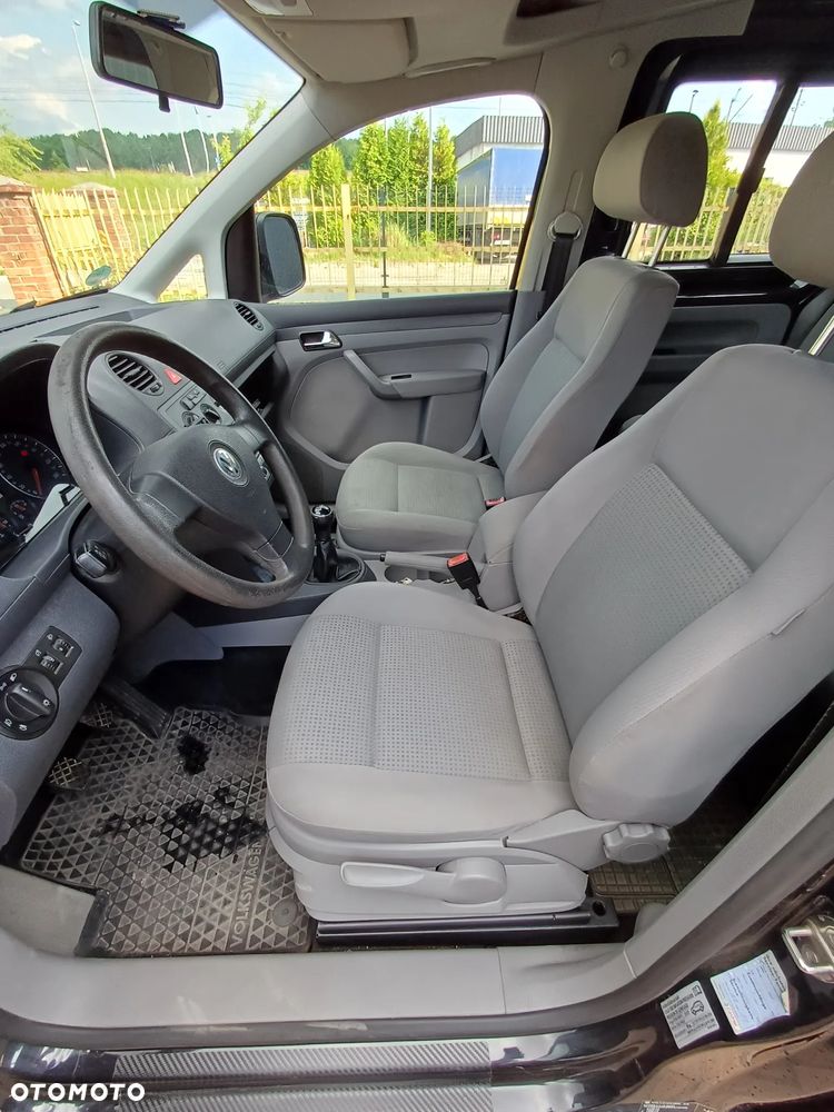 Volkswagen Caddy 1.6 Life (7-Si.) - 11