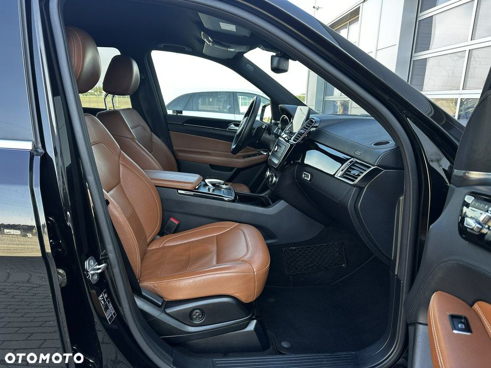 Mercedes-Benz GLE 350 d 4-Matic - 15