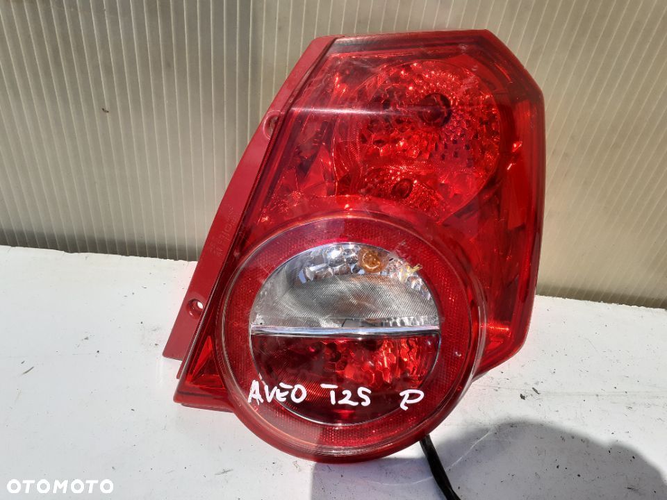 CHEVROLET AVEO LAMPA TYŁ TYLNA PRAWA WYSYŁKA! - 1