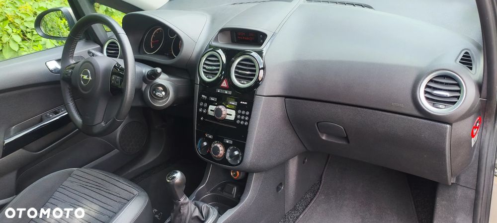 Opel Corsa - 6