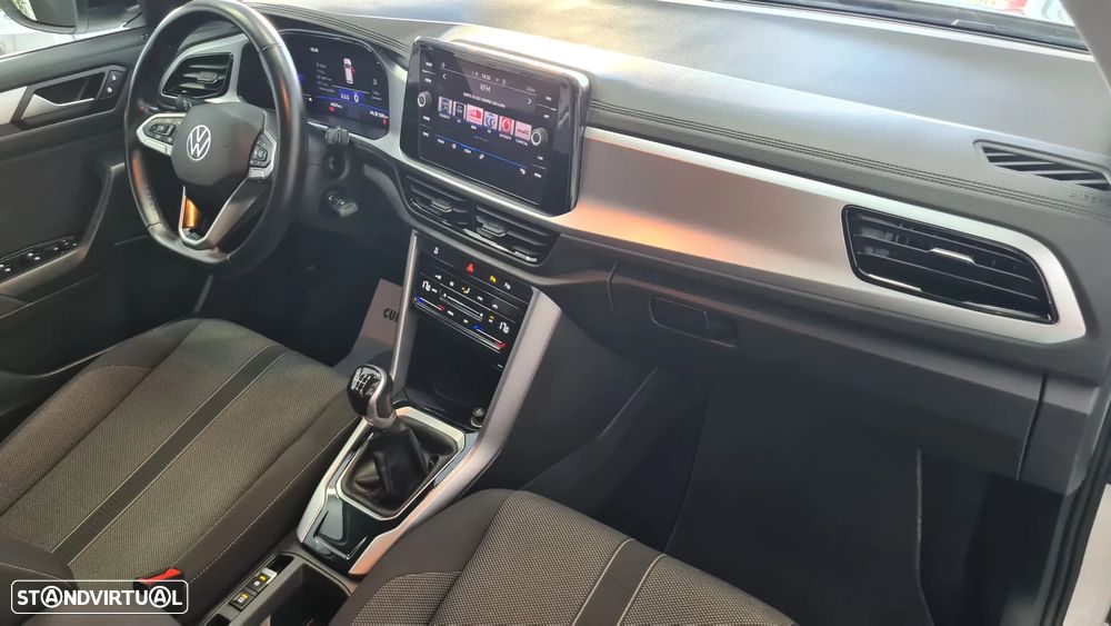 VW T-Roc 1.0 TSI Life - 38