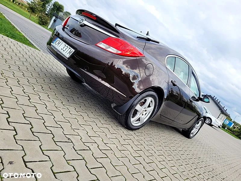 Opel Insignia - 16