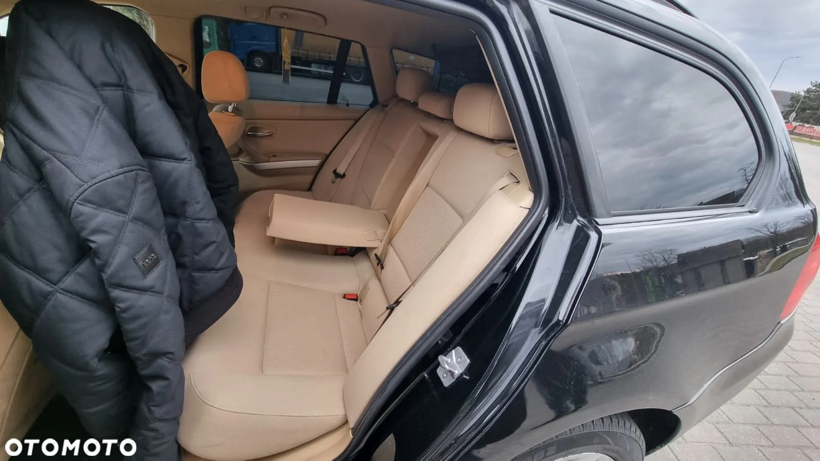 BMW Seria 3 318d - 9