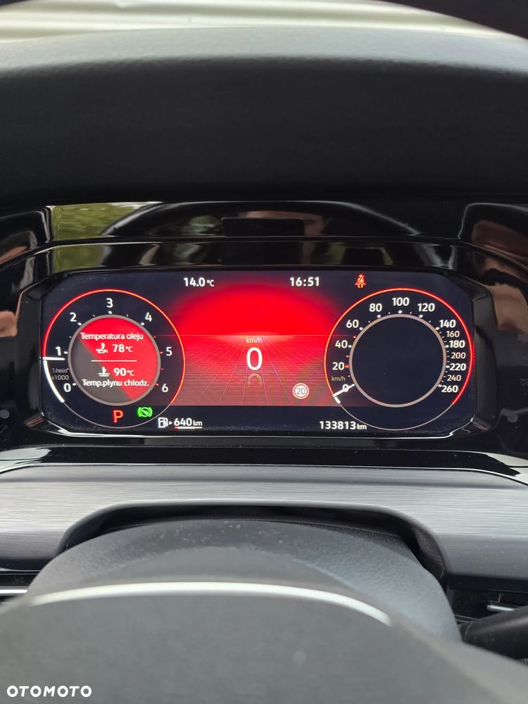 Volkswagen Golf 2.0 TDI SCR DSG Style - 28