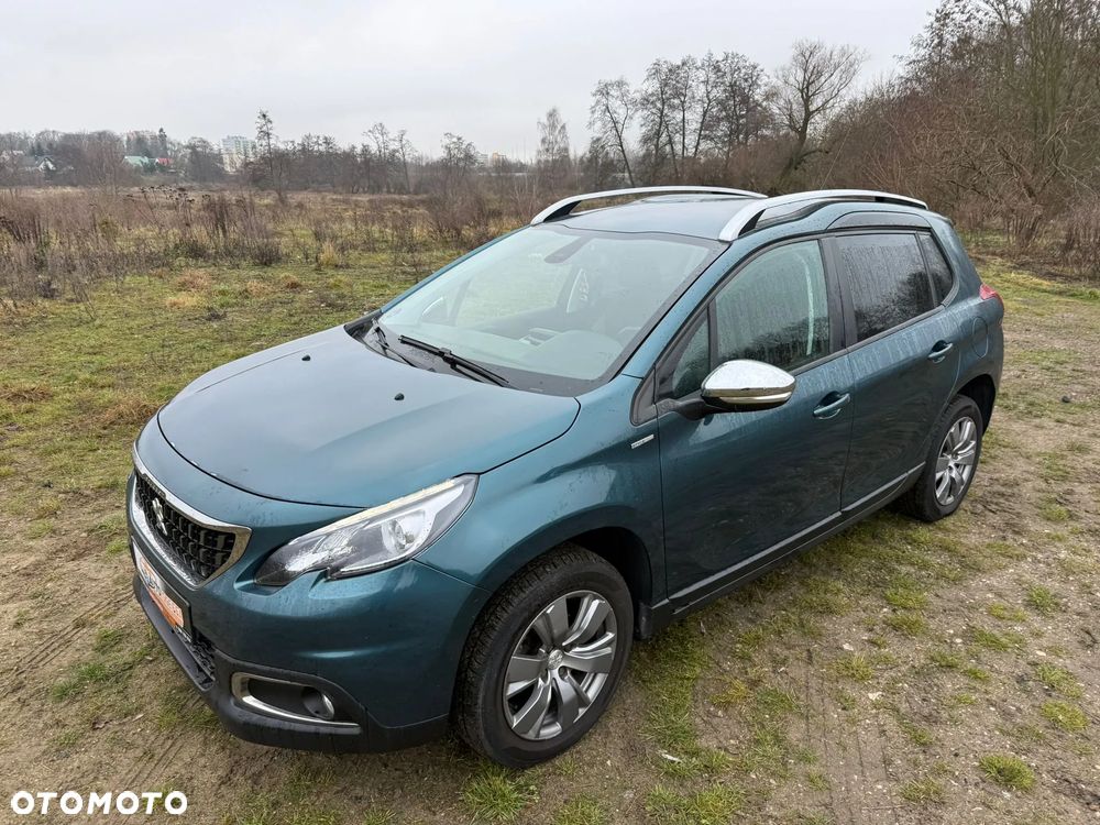 Peugeot 2008 1.2 Pure Tech Style - 2