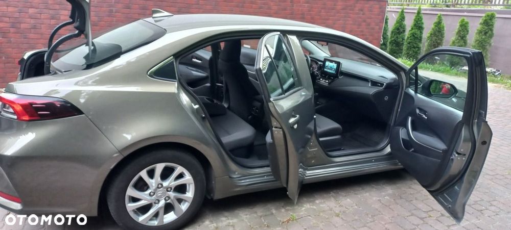 Toyota Corolla - 5