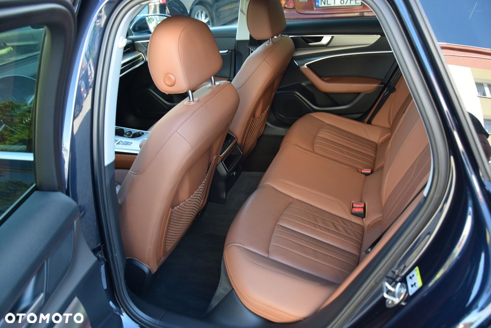 Audi A6 Avant 40 TDI quattro S tronic - 16
