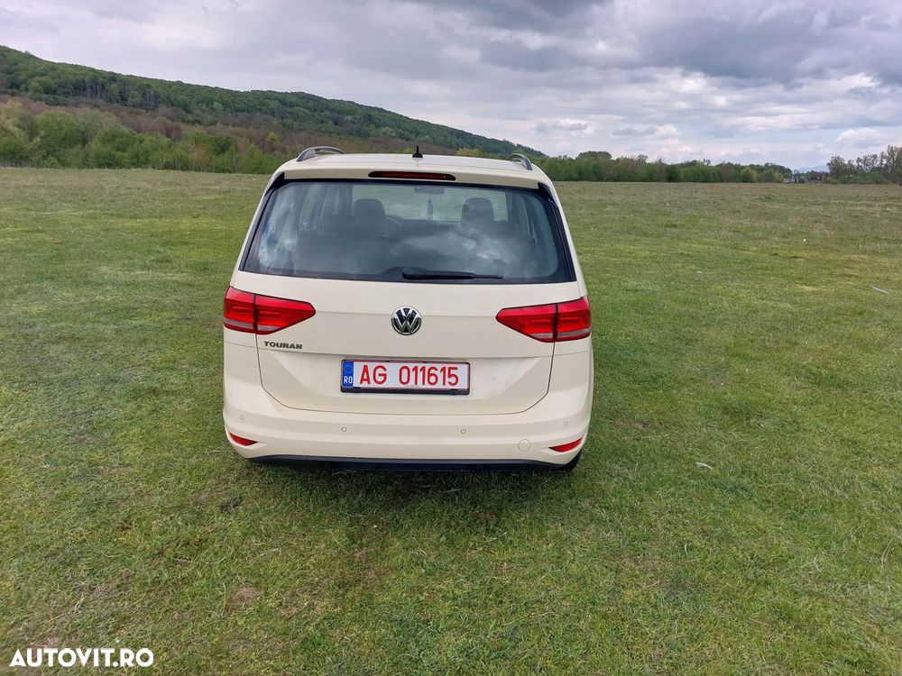 Volkswagen Touran 2.0 TDI SCR (BlueMotion Technology) DSG Comfortline - 12