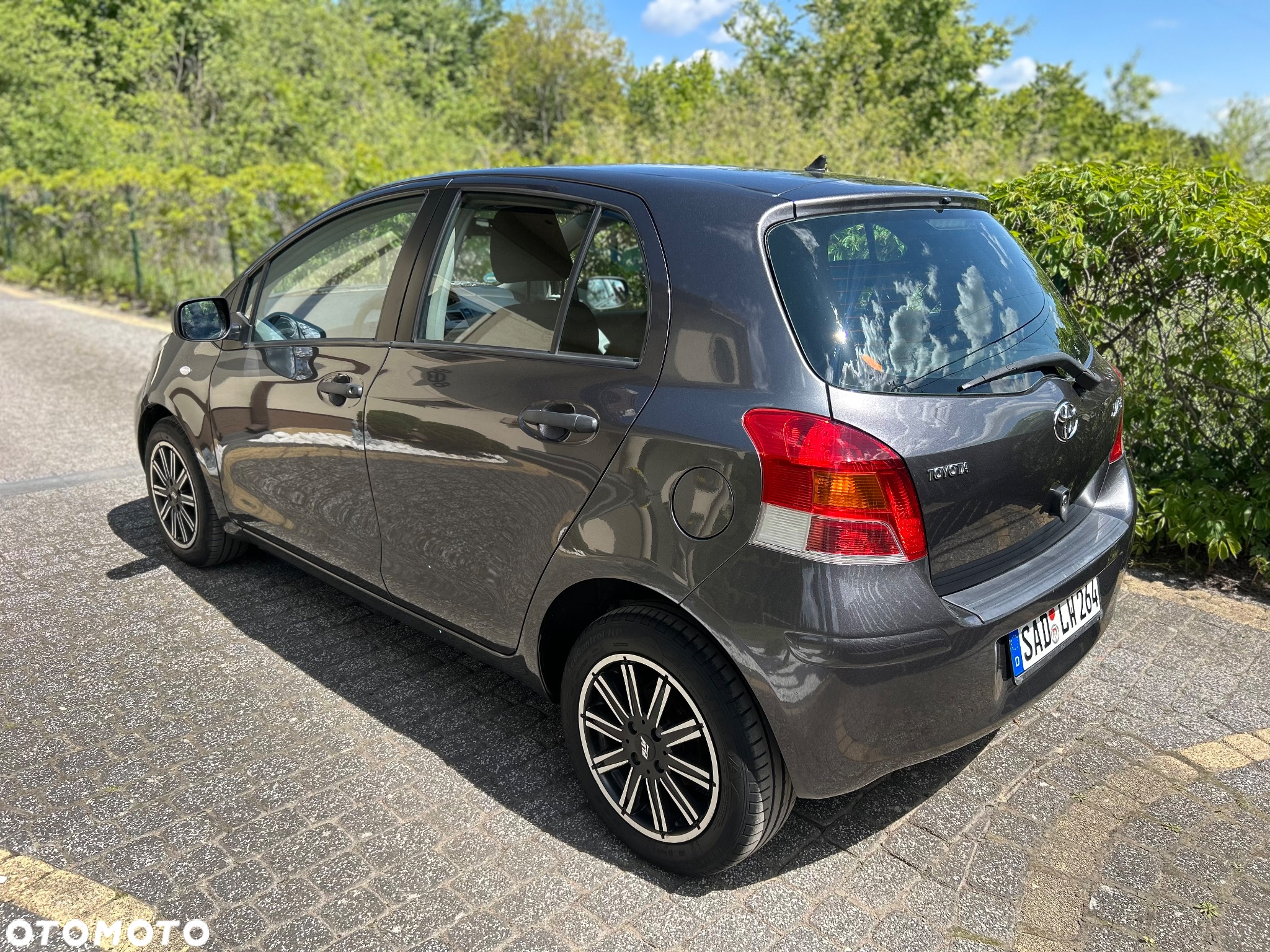 Toyota Yaris 1.33 Luna - 4