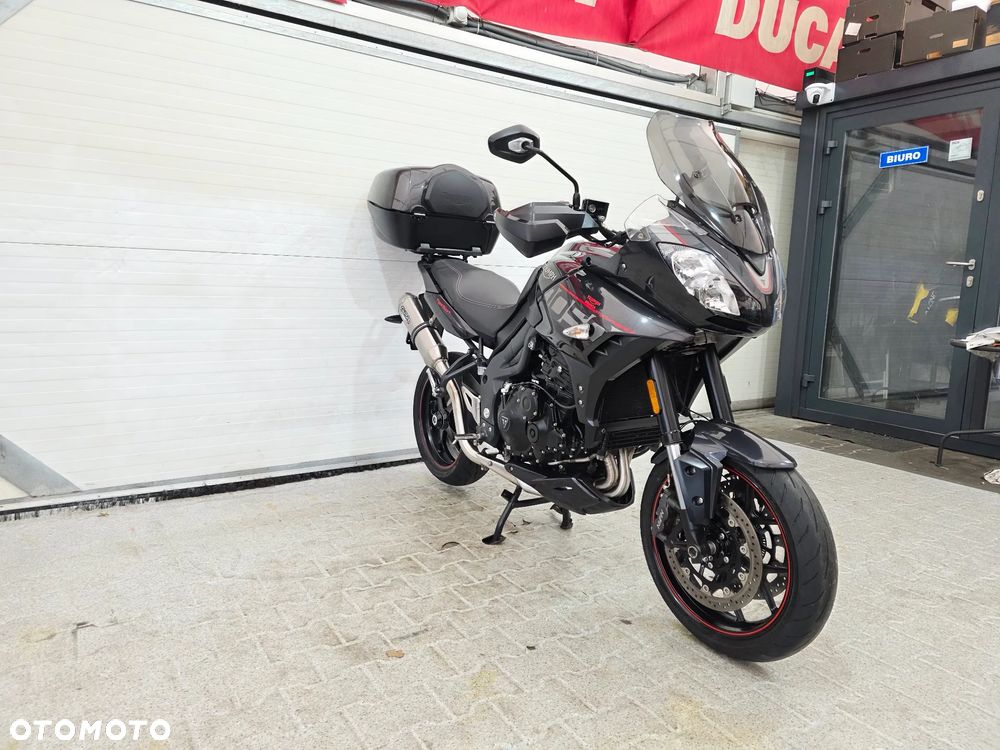 Triumph Tiger - 4