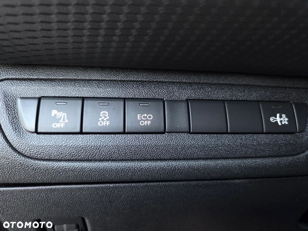 Peugeot 2008 e-HDi FAP 115 STOP & START Allure - 25