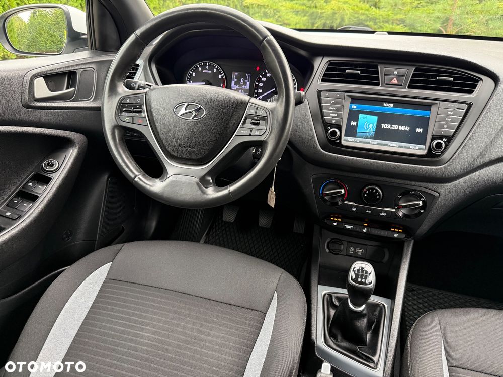 Hyundai i20 blue 1.0 T-GDI Active Passion - 9