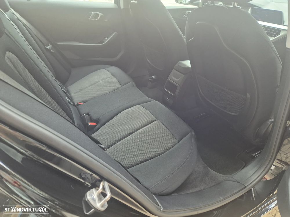 BMW 116 d Auto - 14