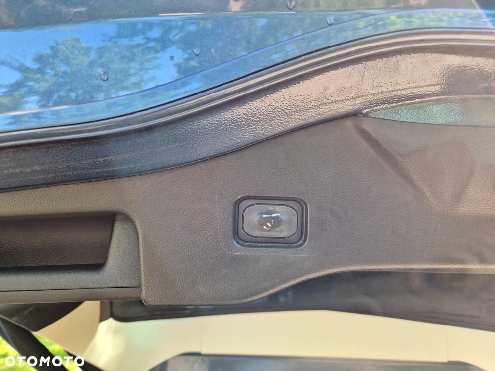 Ford Mondeo 2.0 Hybrid Titanium GPF - 25