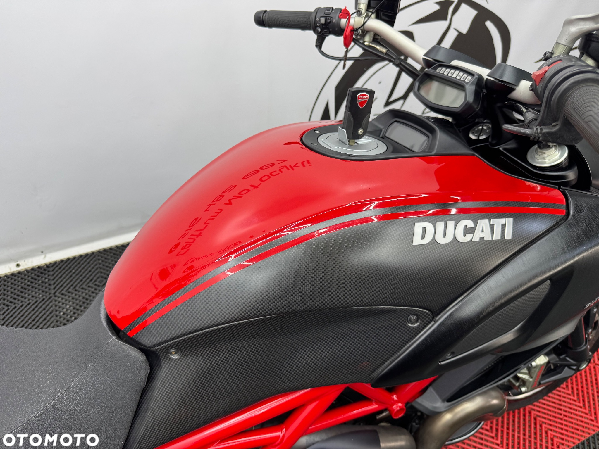 Ducati Diavel - 35