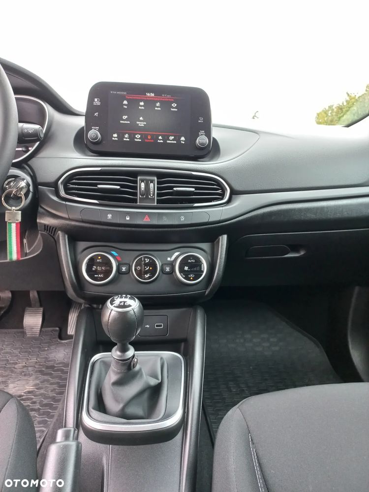 Fiat Tipo 1.6 MultiJet - 13