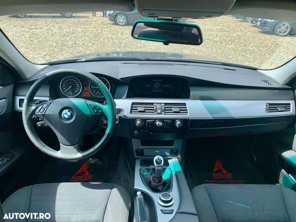 BMW Seria 5 520d Edition Lifestyle - 4