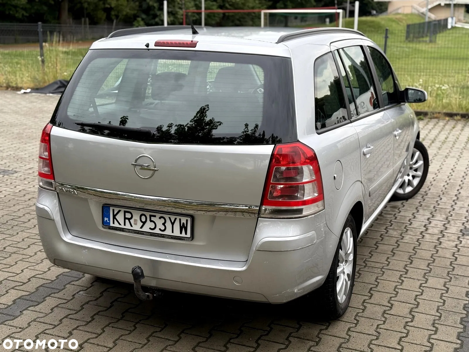 Opel Zafira 1.8 Cosmo - 2