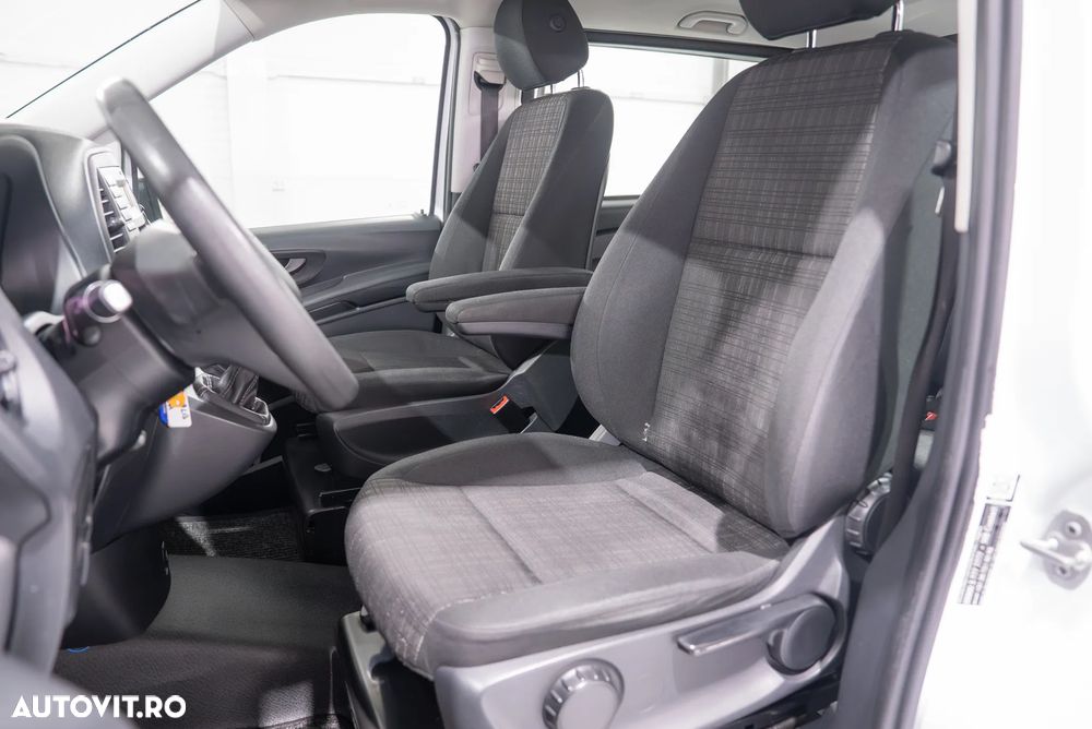 Mercedes-Benz Vito 110 CDI Extralang Mixto - 21