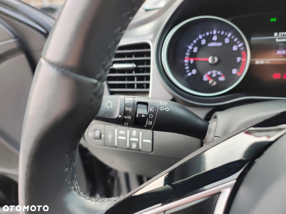 Kia XCeed 1.5 T-GDI M - 19