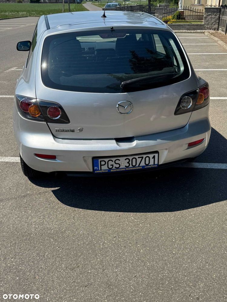 Mazda 3 - 4