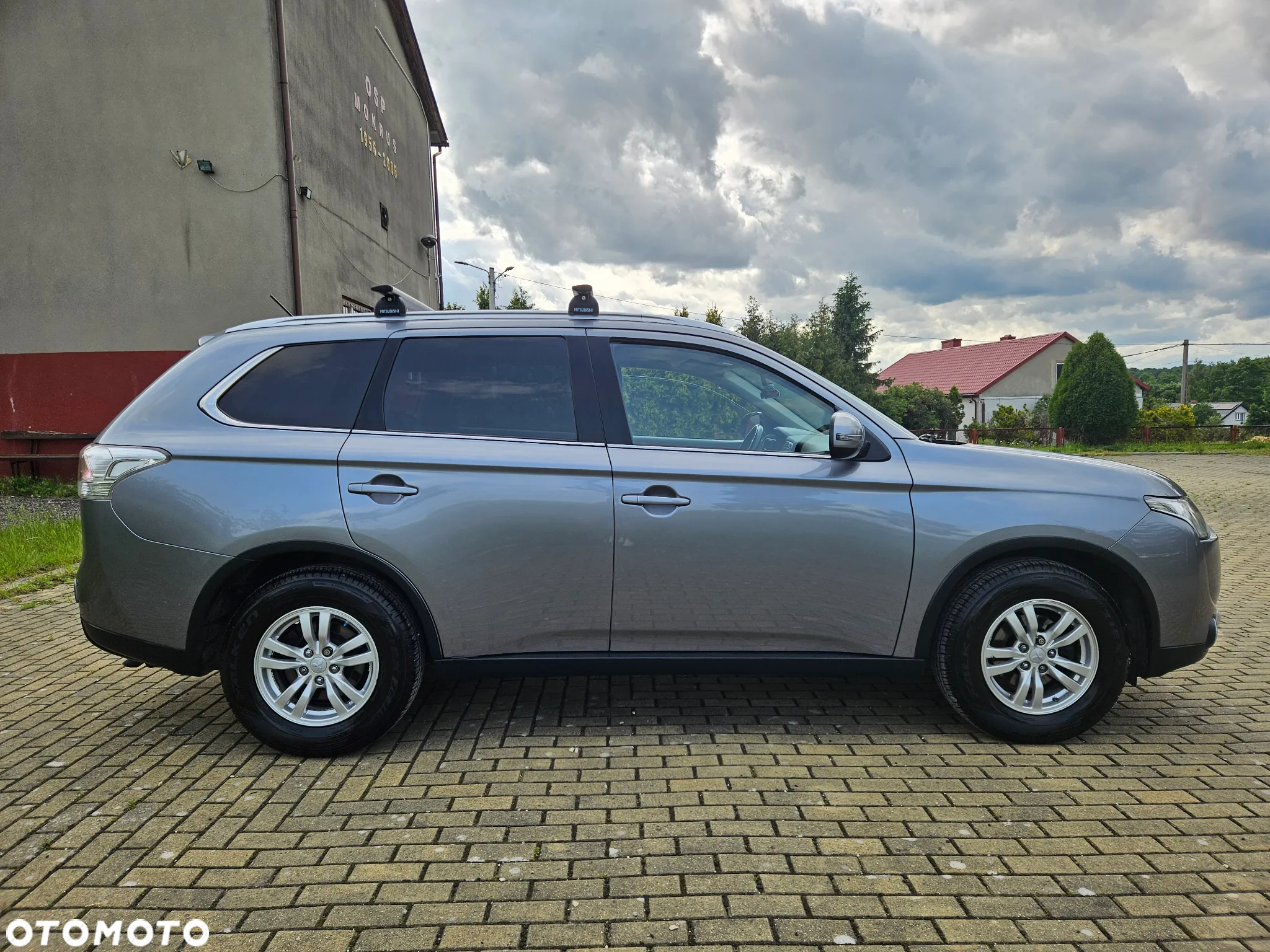 Mitsubishi Outlander 2.0 Intense CVT - 6
