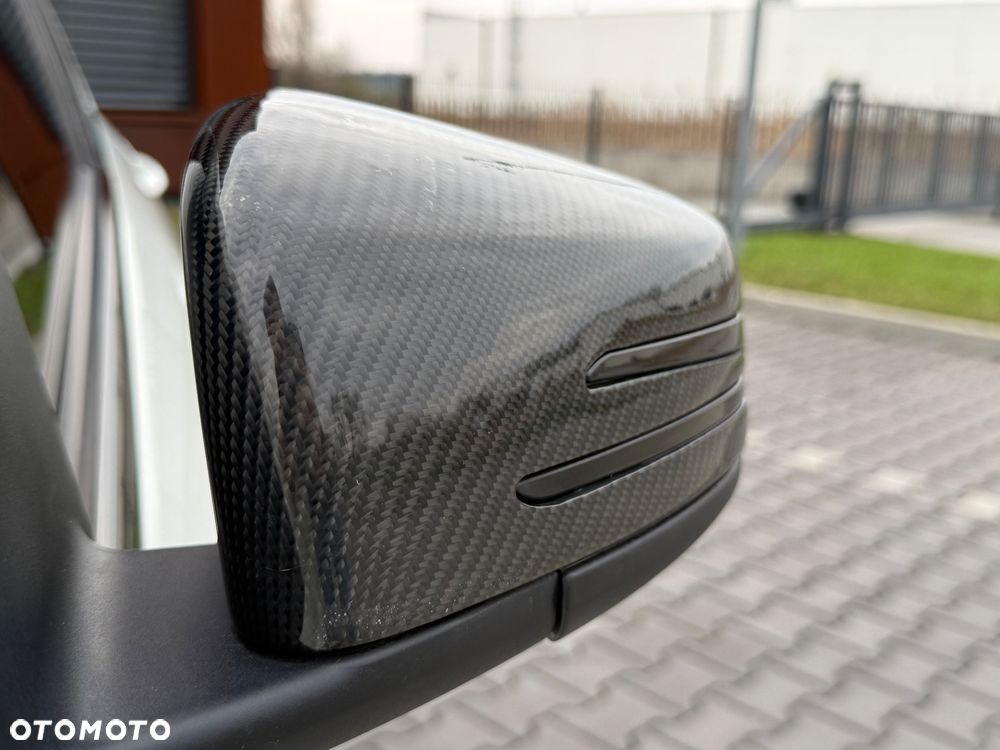 Mercedes-Benz Klasa C 63 AMG 7G-TRONIC - 22