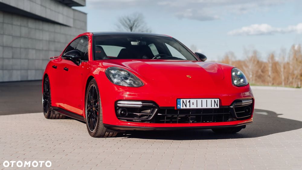 Porsche Panamera GTS GPF - 2