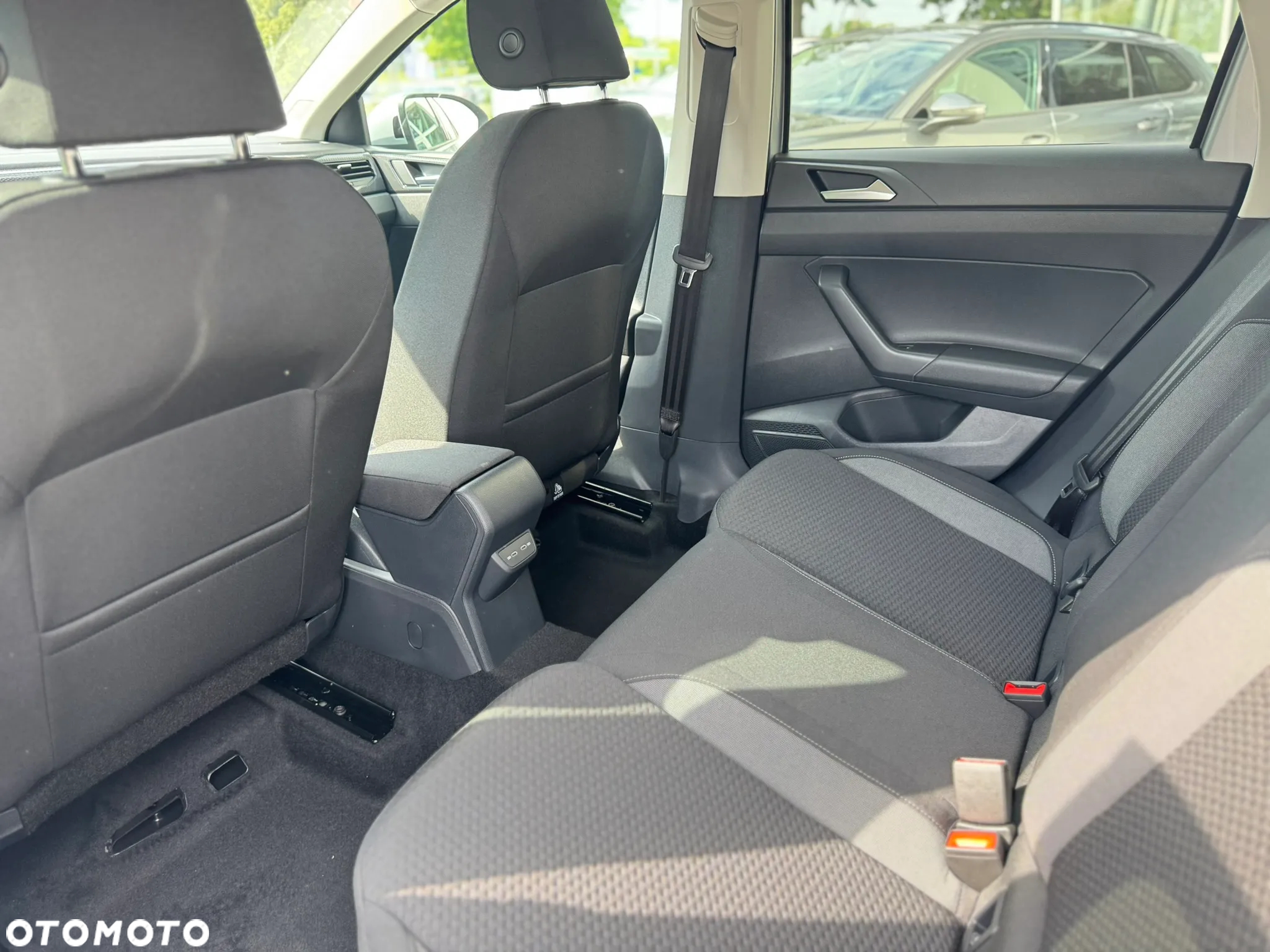 Volkswagen Taigo 1.0 TSI Life DSG - 21