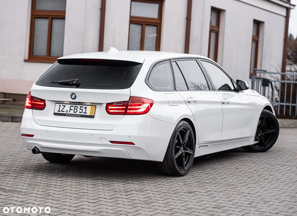 BMW Seria 3 320d - 6