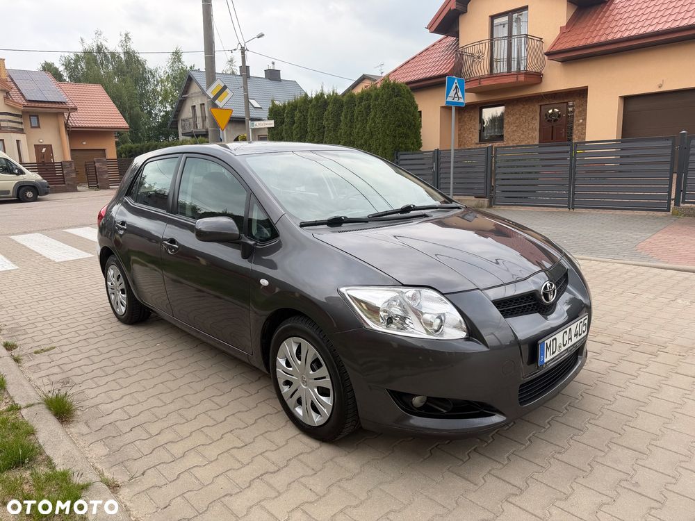 Toyota Auris 1.33 VVT-i Edition - 2