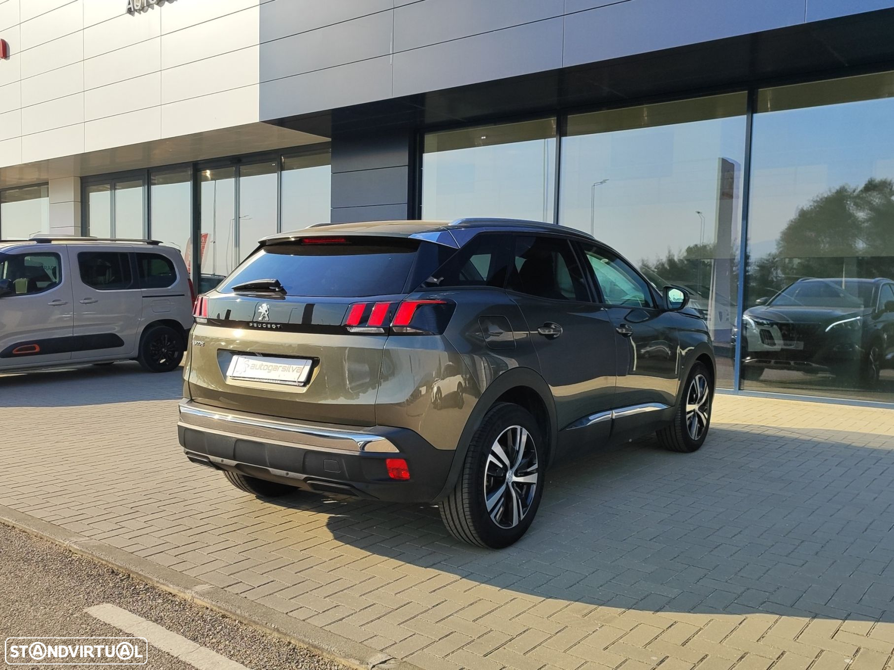 Peugeot 3008 1.5 BlueHDi Allure - 9