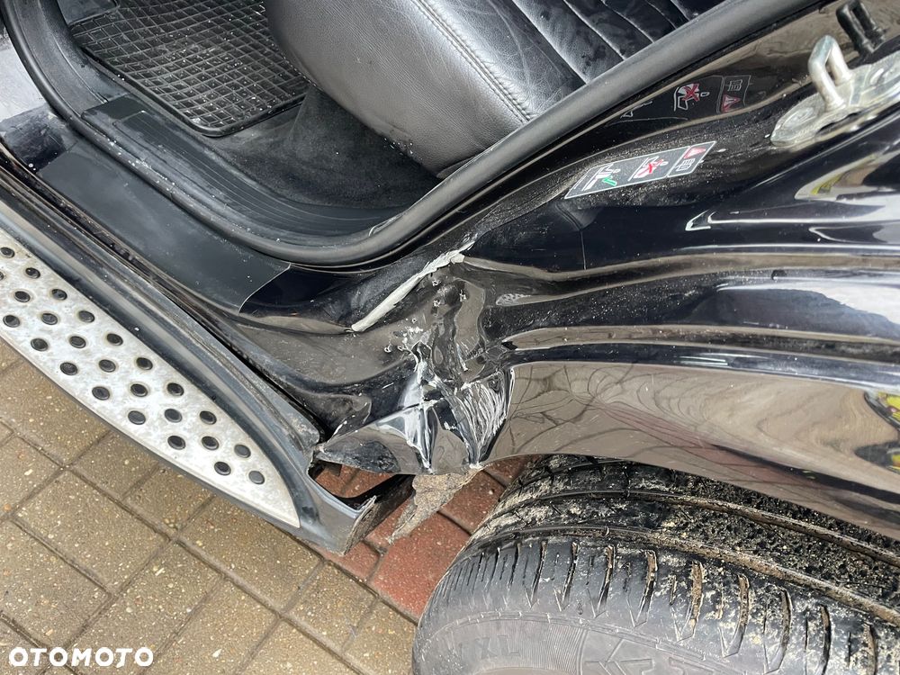 Mercedes-Benz ML - 23