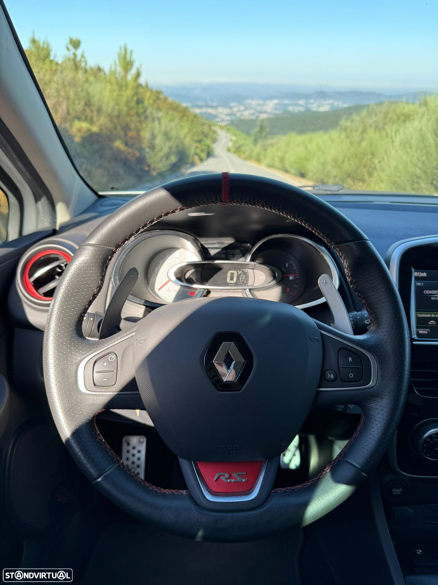 Renault Clio 1.6 T RS Trophy EDC - 25