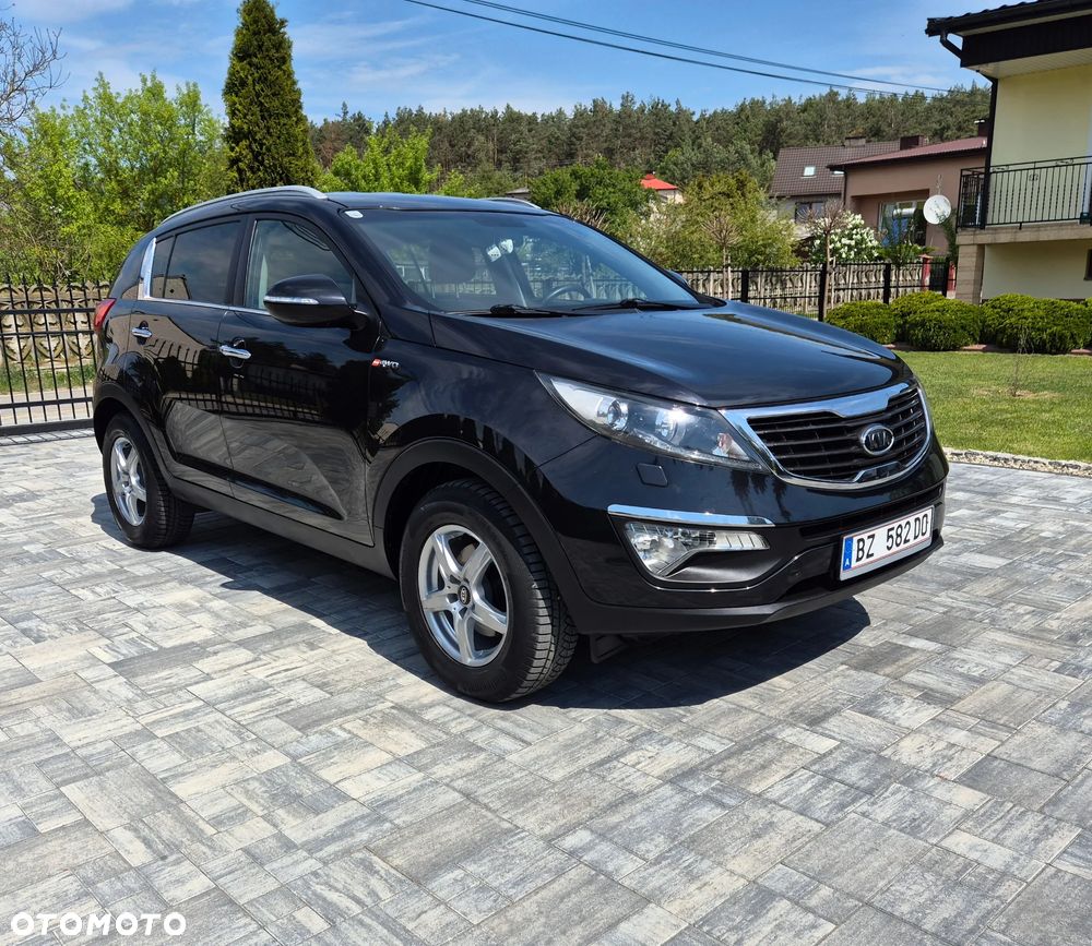 Kia Sportage 2.0 CRDI 4WD Dream-Team Edition - 4