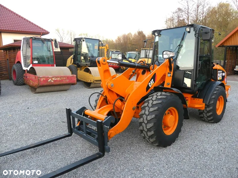 Caterpillar CAT 906H / Z Niemiec / 6424mtg / - 3