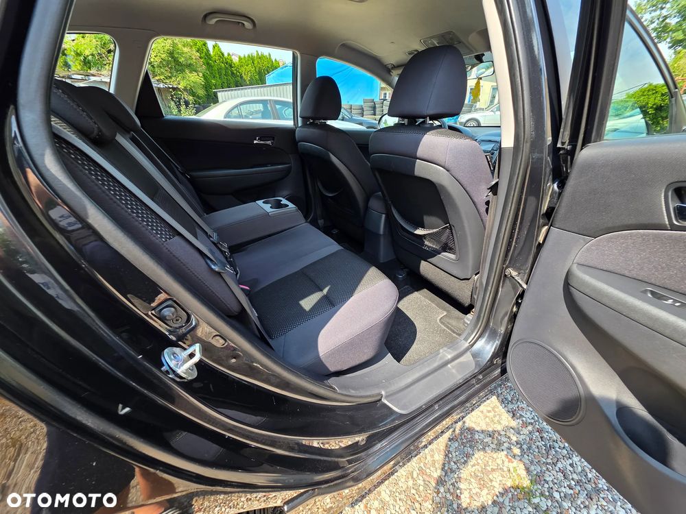 Hyundai i30 i30cw 1.6 CRDi Automatik Comfort - 6