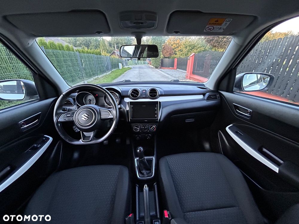 Suzuki Swift 1.2 Premium - 7