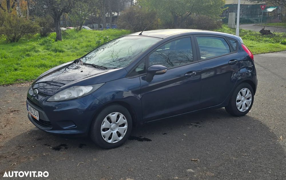 Ford Fiesta 1.4i Titanium - 4