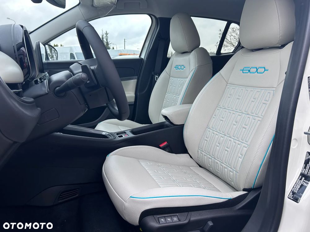 Fiat 600 1.2 Turbo La Prima eDCT - 9