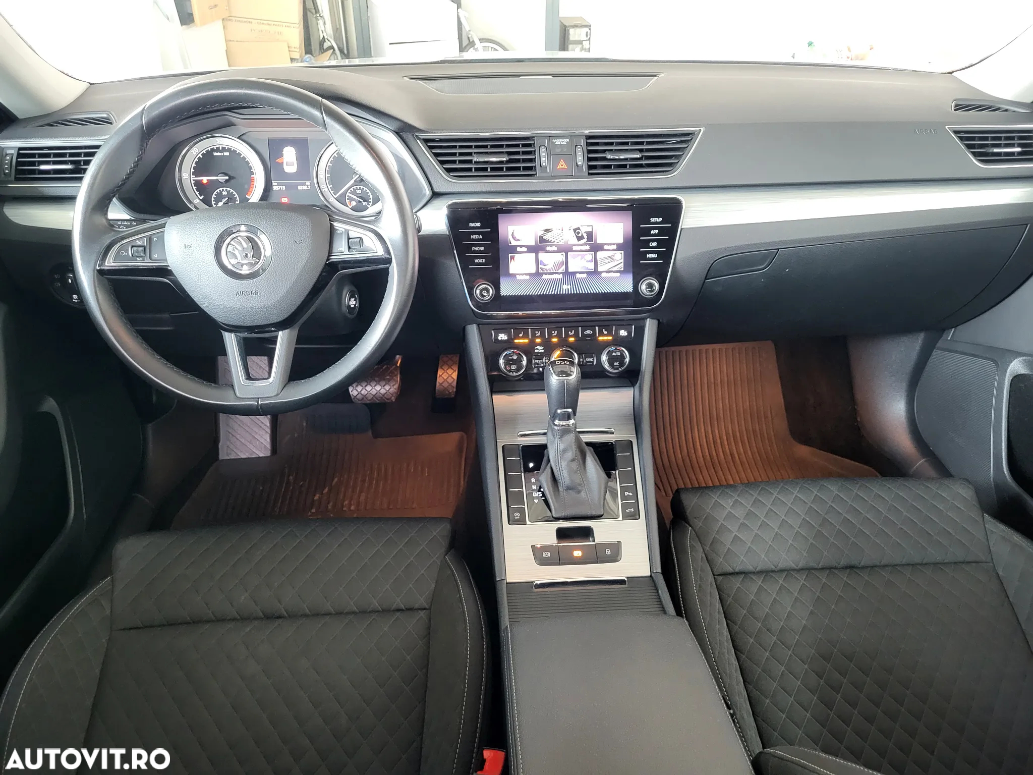 Skoda Superb - 16