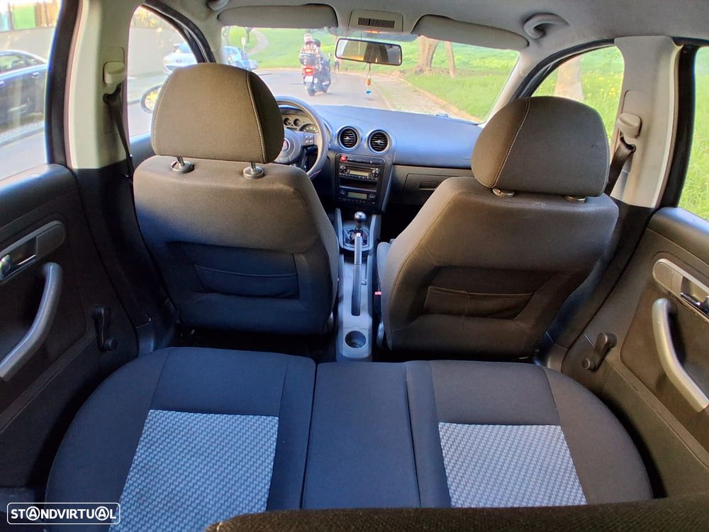 SEAT Ibiza 1.4 TDI Sport DPF - 30