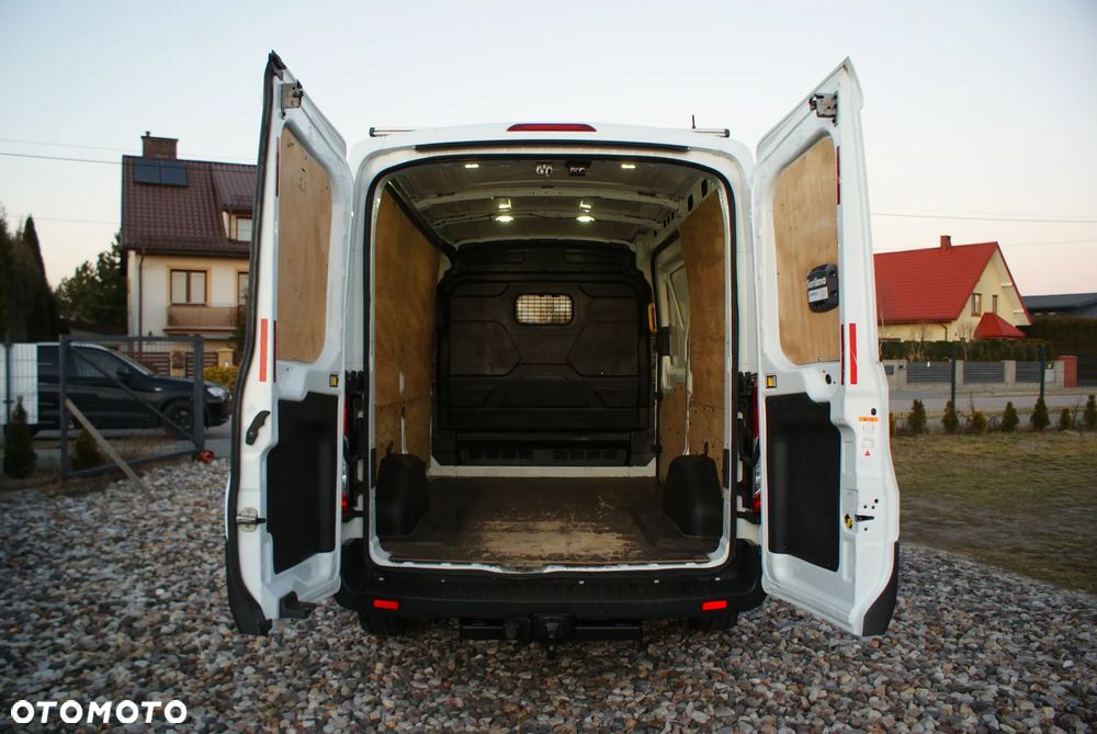 Ford Transit - 8