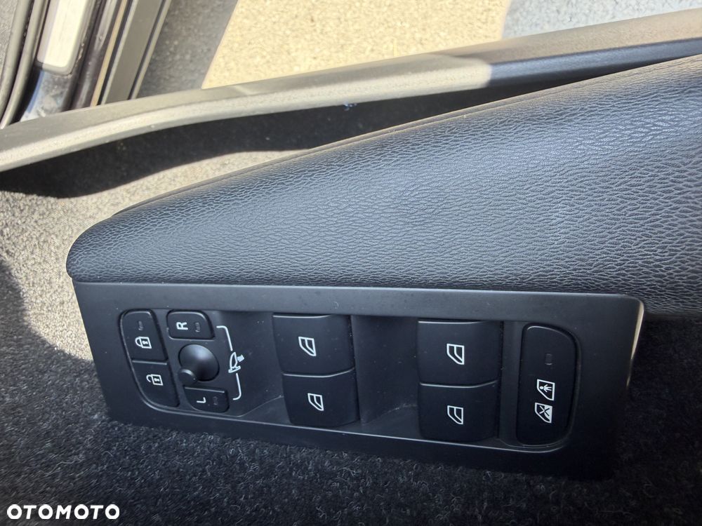 Volvo XC 40 D3 AWD Inscription - 22